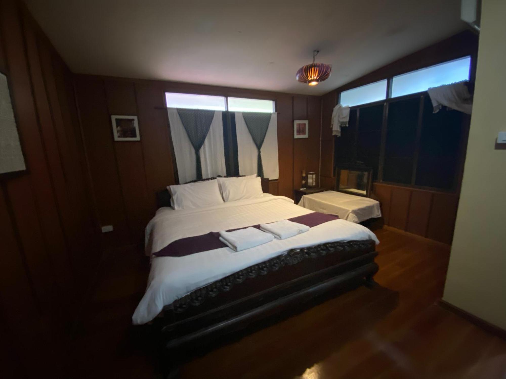 Nearthepark Boutique House Hostel Csiangmaj Kültér fotó